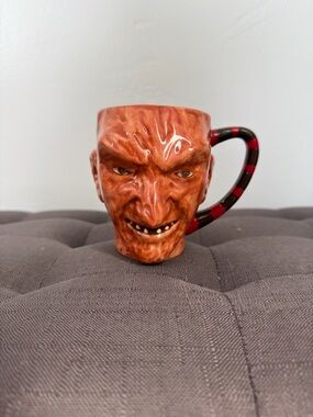 Freddy Krueger Molded Coffee Mug Nightmare on Elm Street 20oz Horror Cup